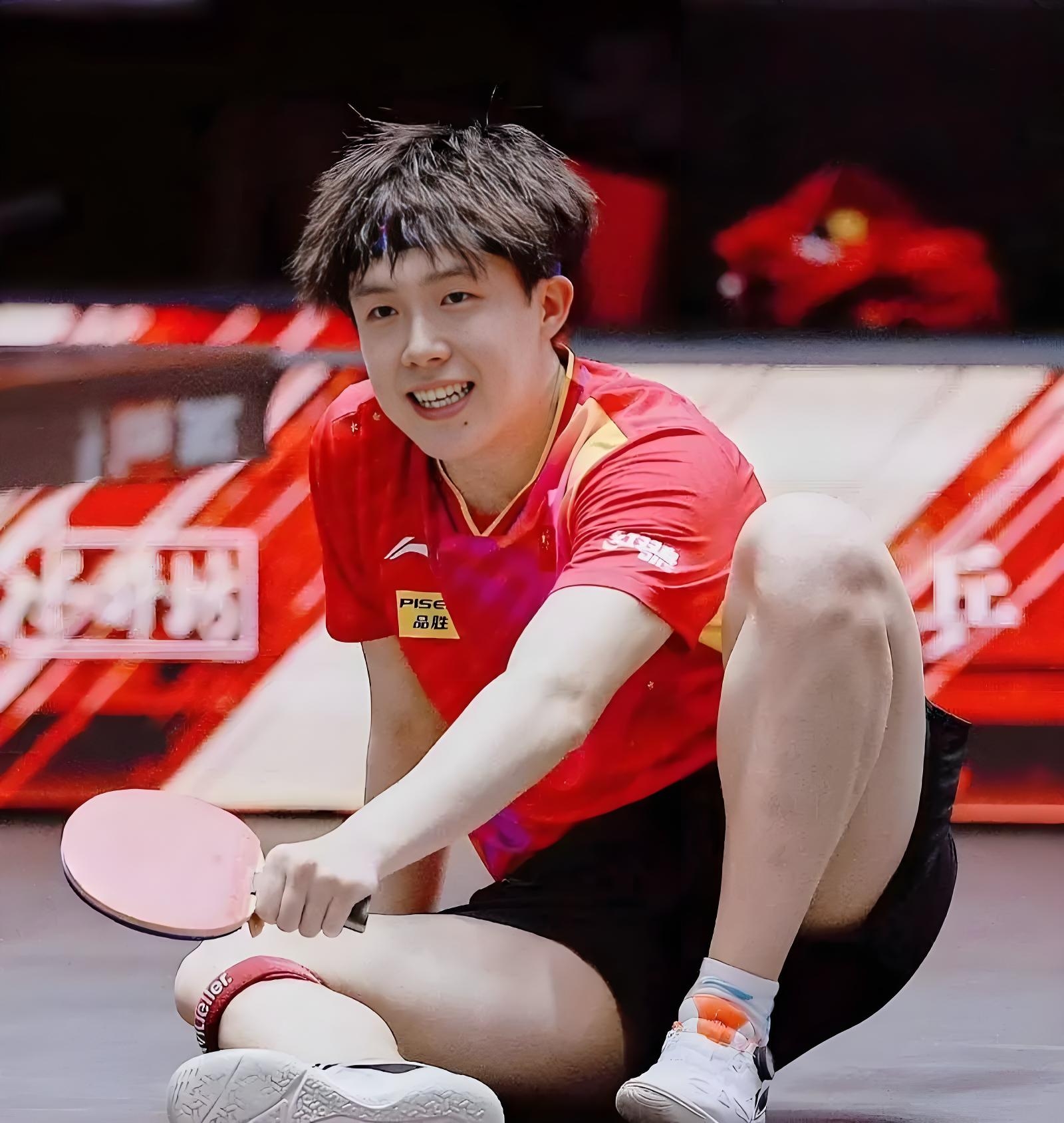 开云中国-最后时刻胜出首场状态出色，TL观众沸腾！，梅西重返赛场引发球迷热议的简单介绍-开云中国